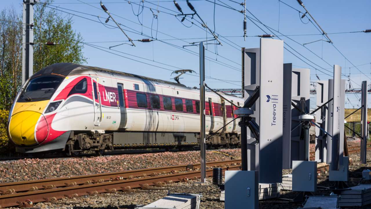 train.jpg
