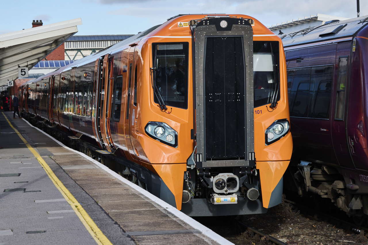 train.jpg