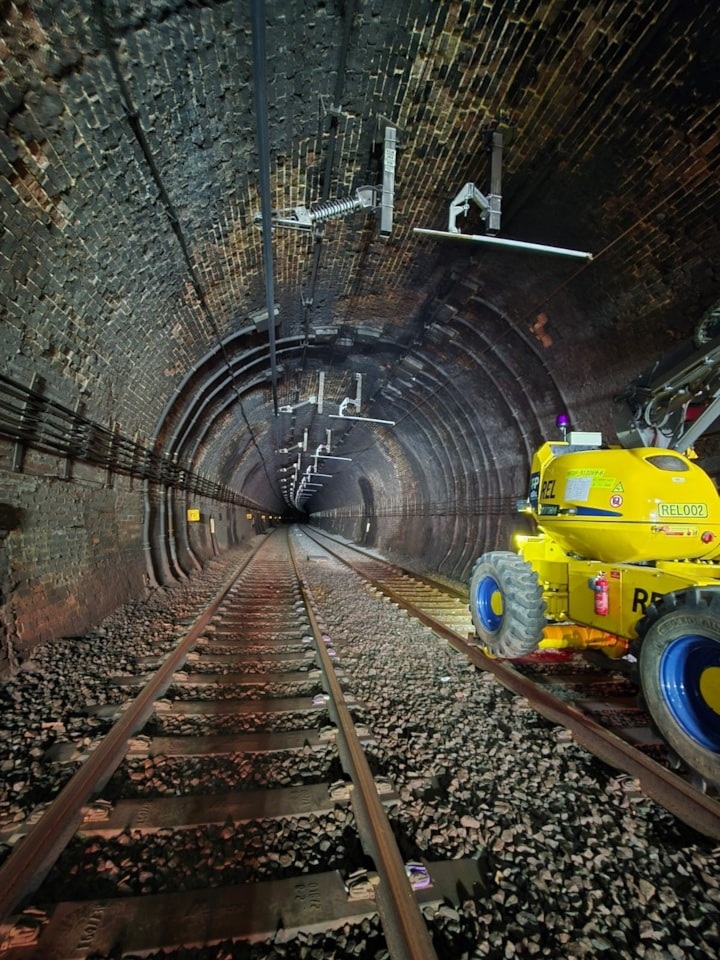 train.jpg