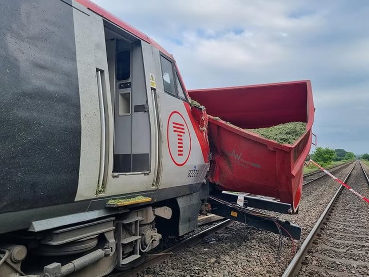 train.jpg