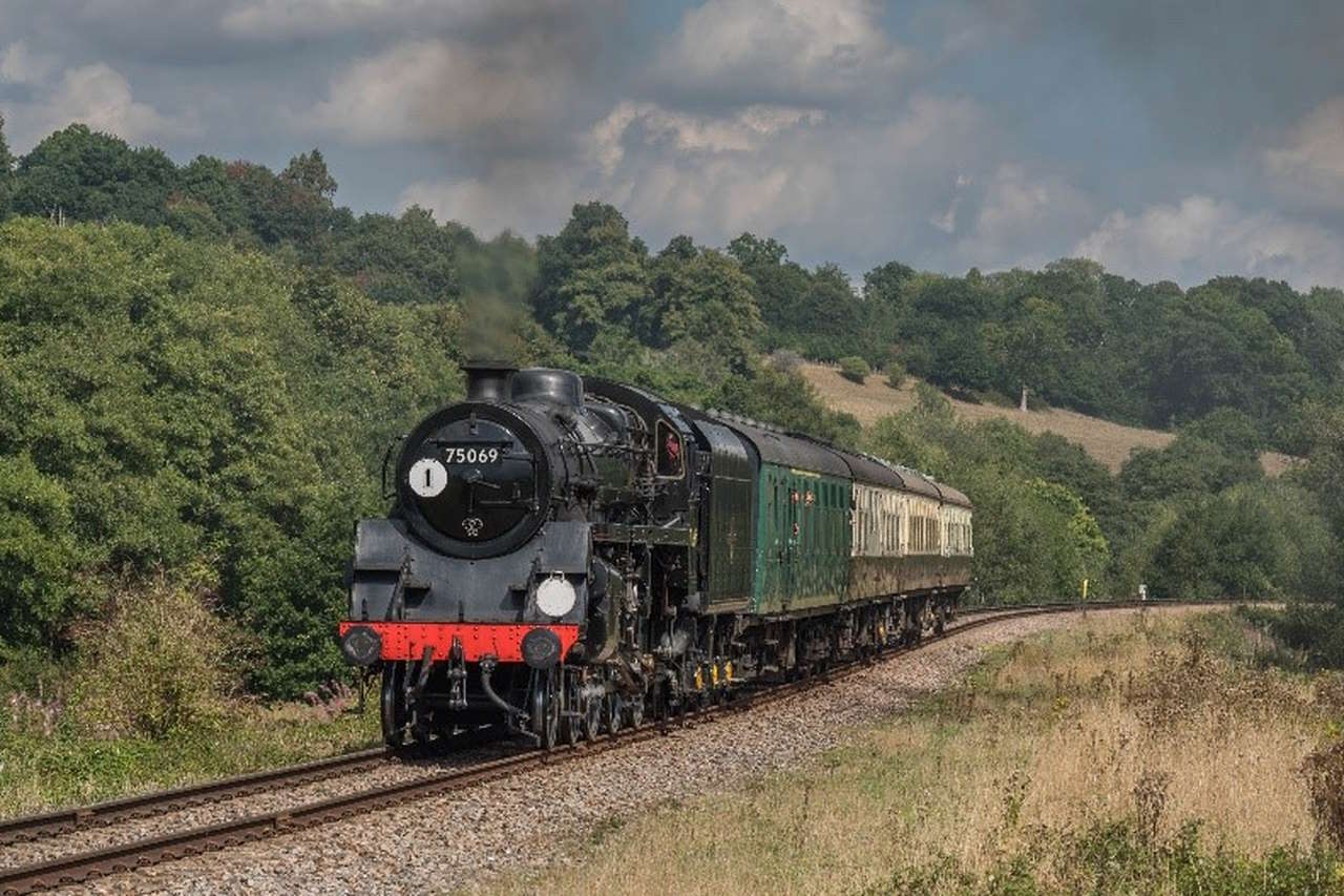 train.jpg