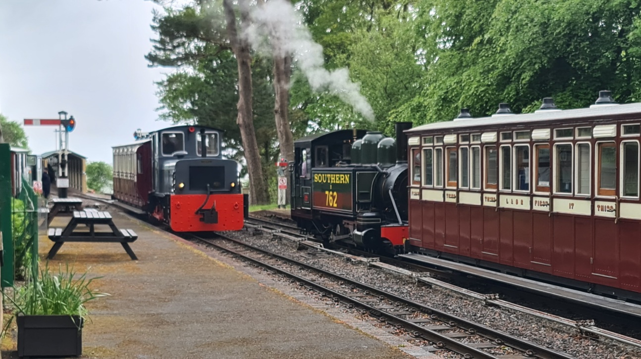train.jpg