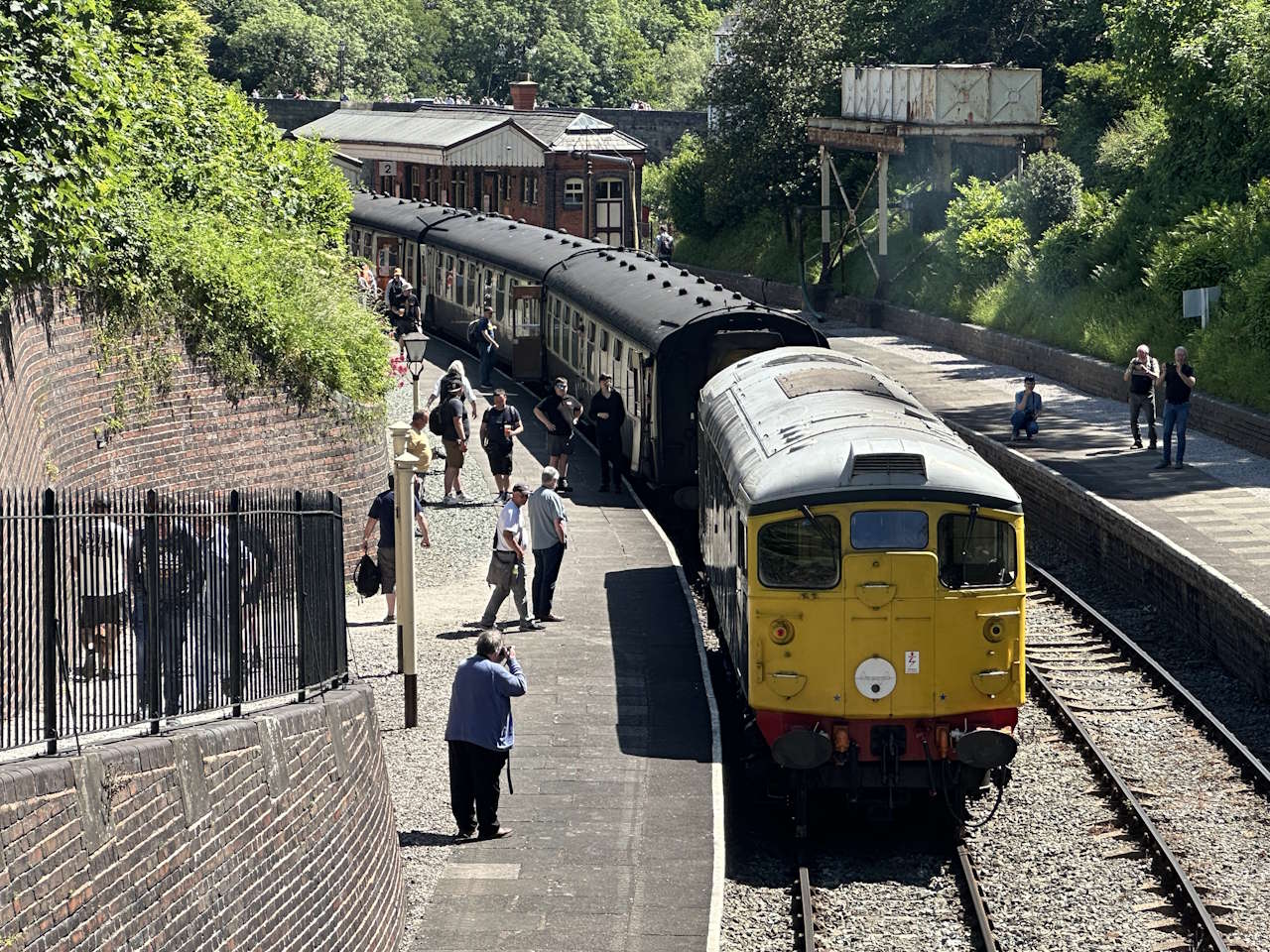 train.jpg