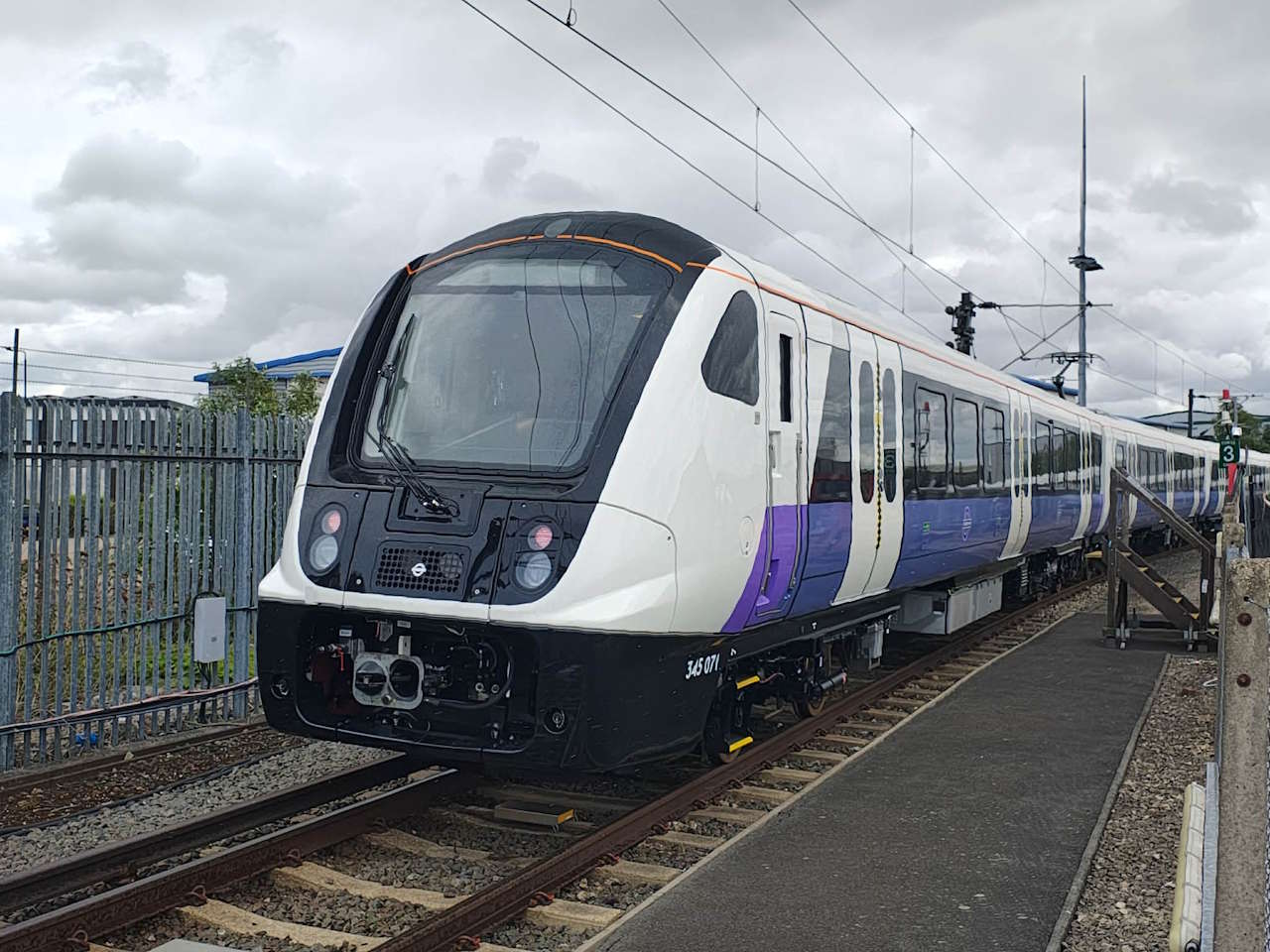 train.jpg
