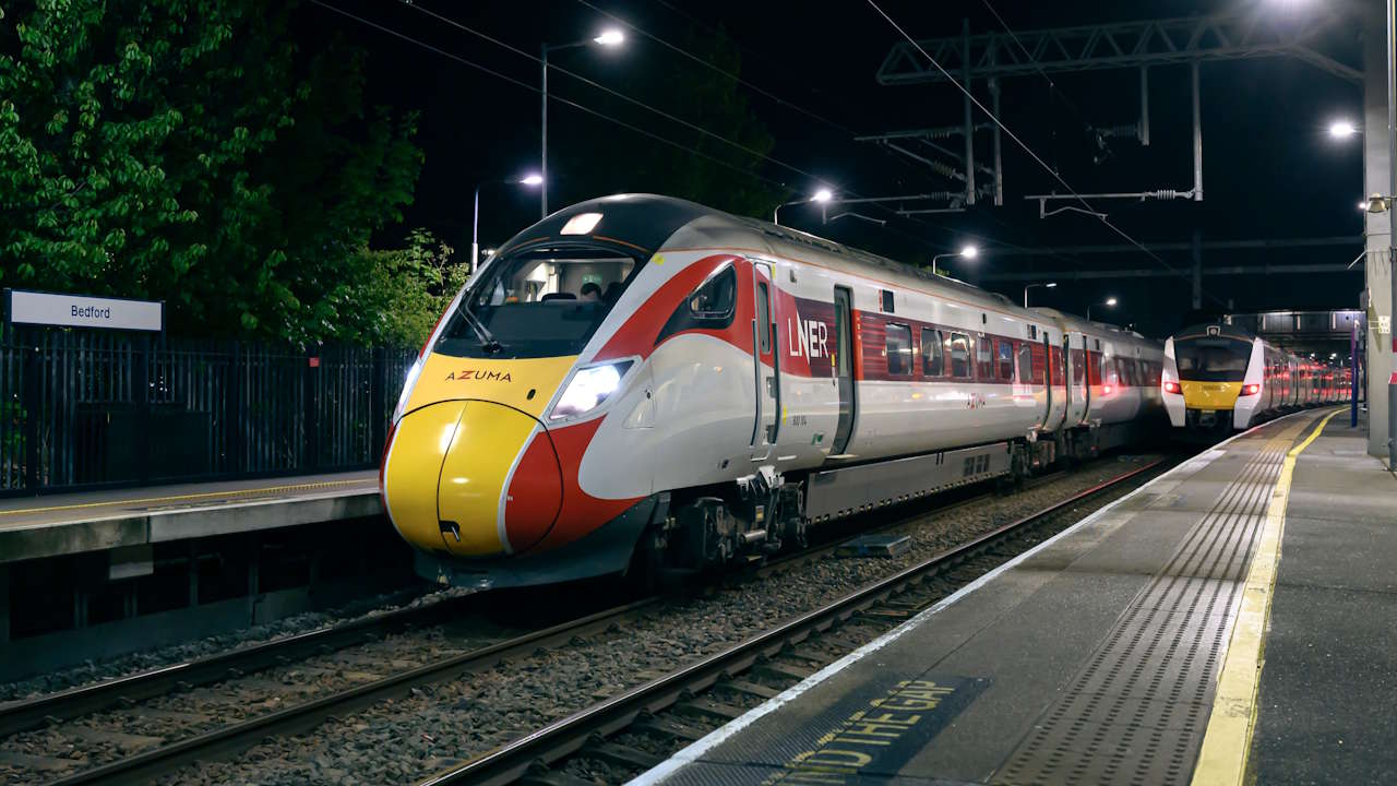 train.jpg