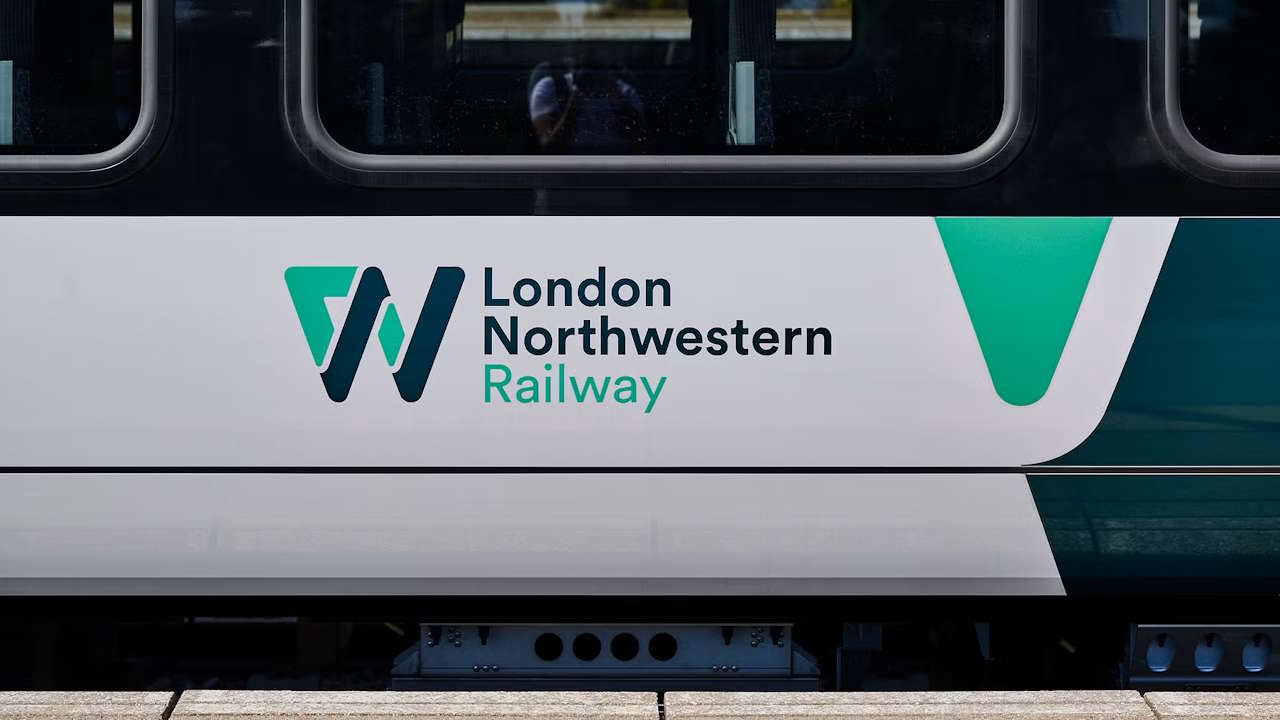 train.jpg