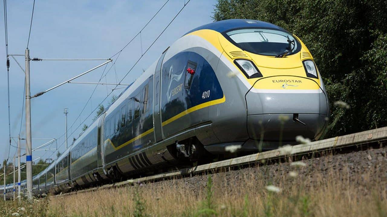 train.jpg