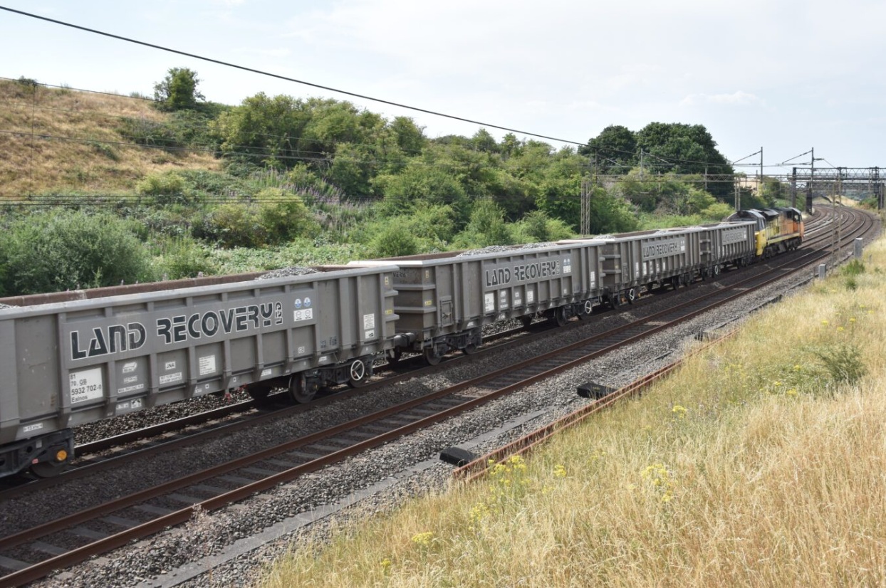 train.jpg