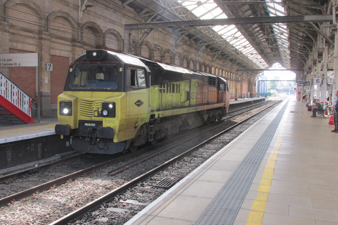 train.jpg