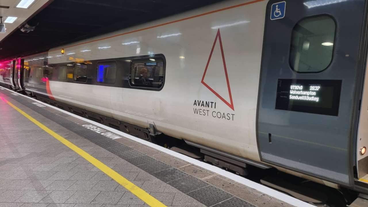 train.jpg