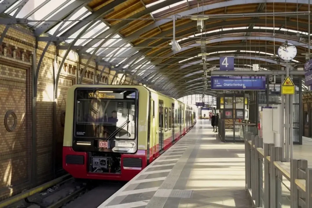 train.jpg