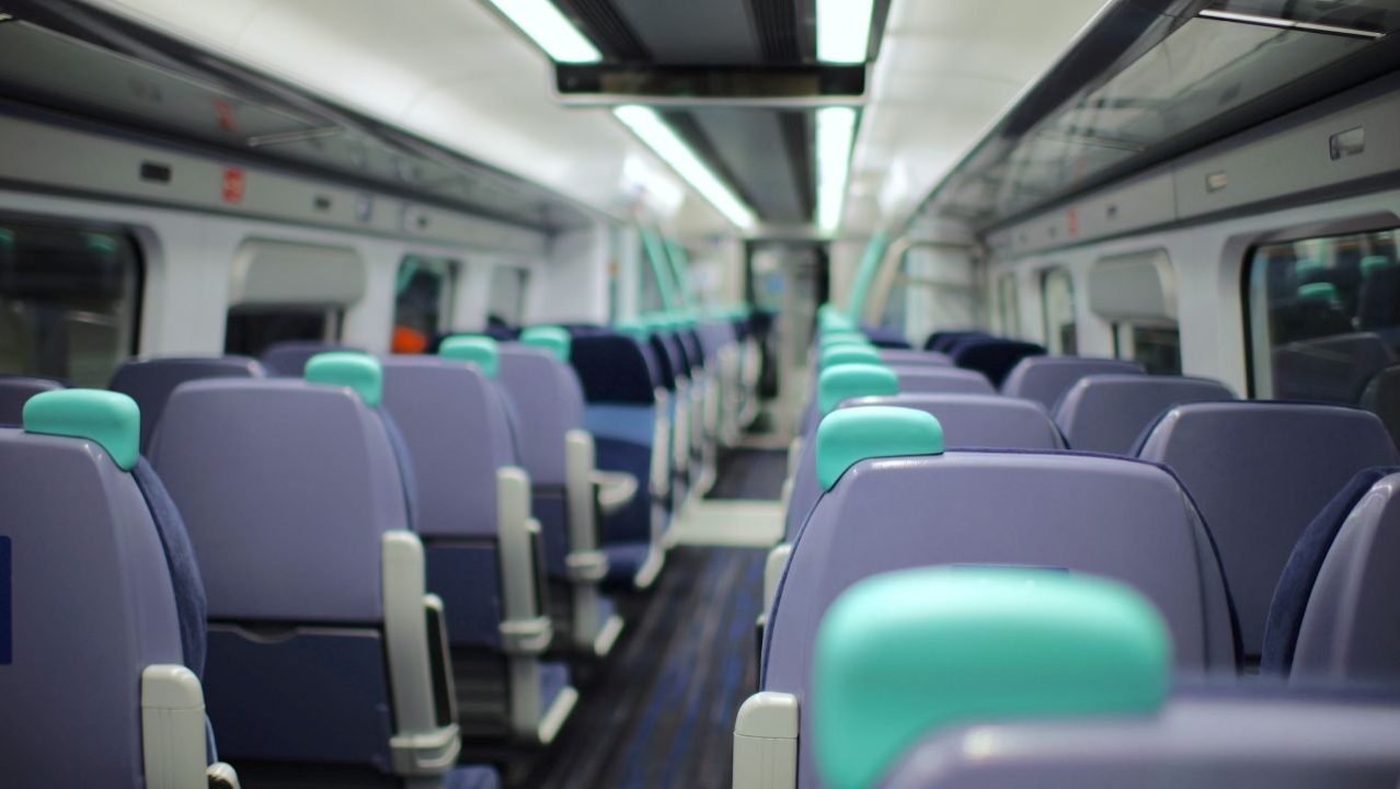 train.jpg