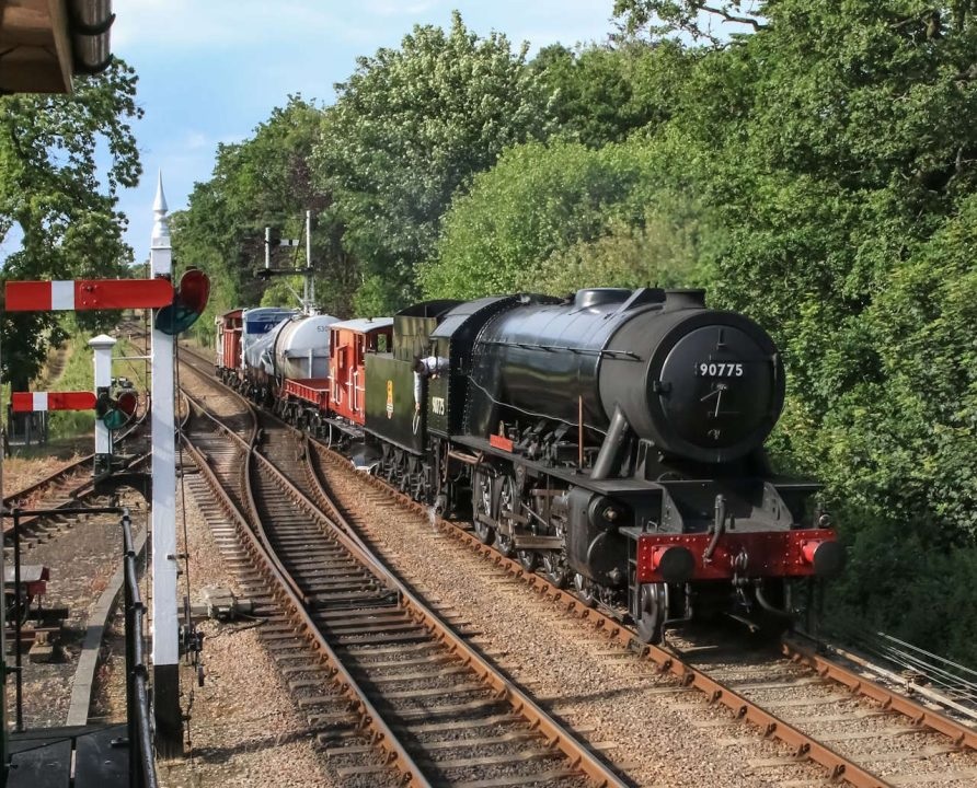 train.jpg