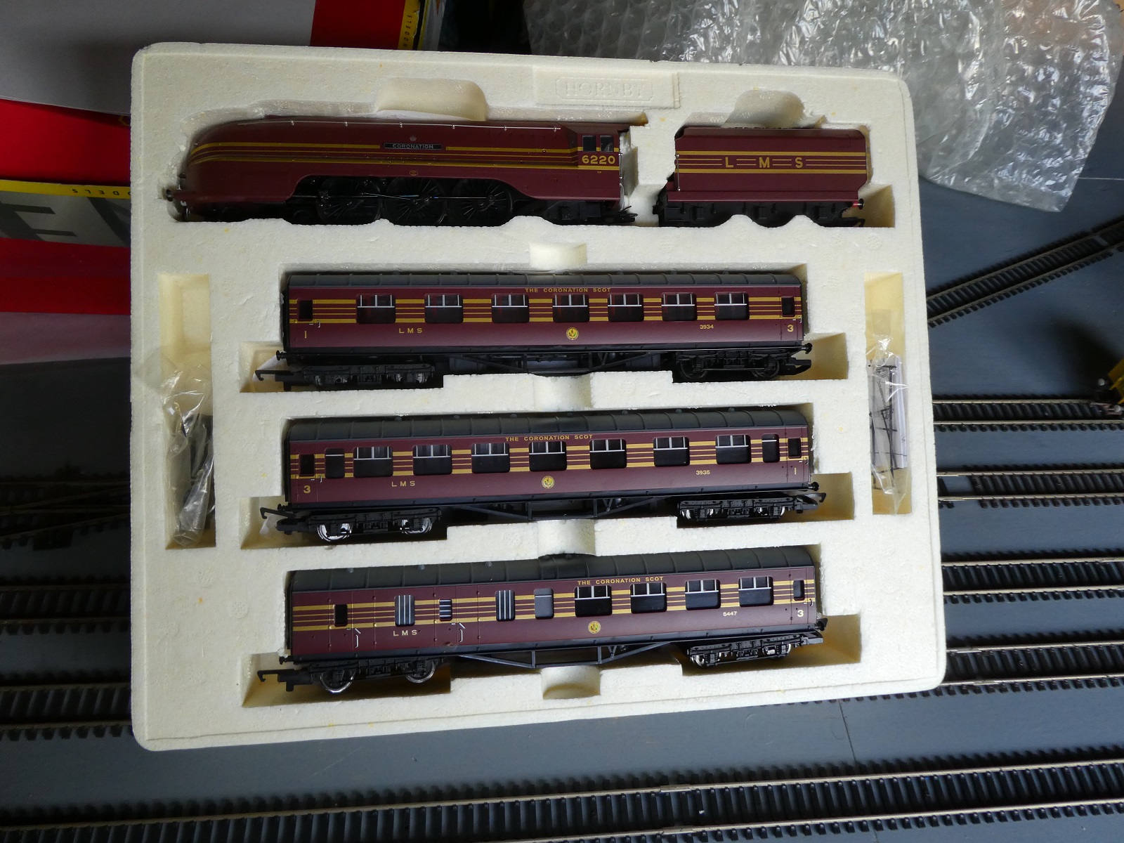 train.jpg