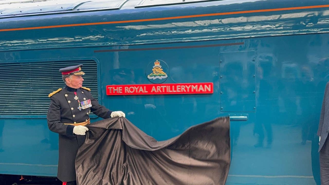 train.jpg