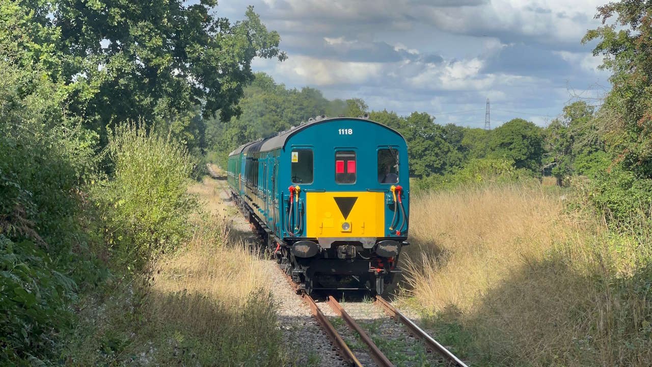 train.jpg
