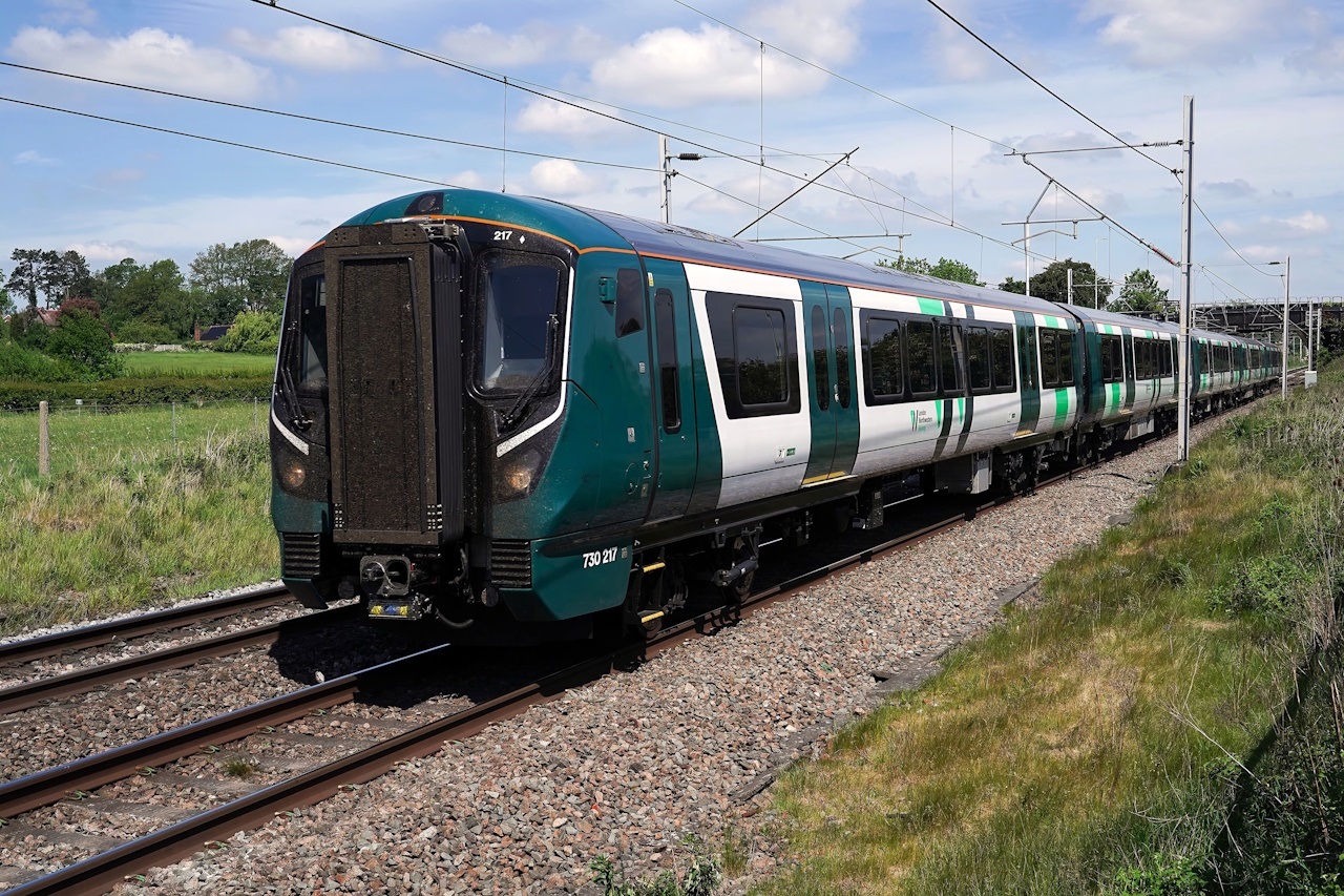 train.jpg