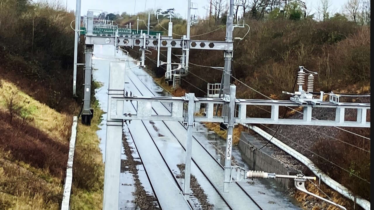 train.jpg