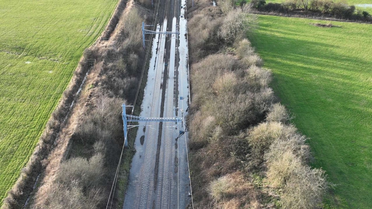 train.jpg