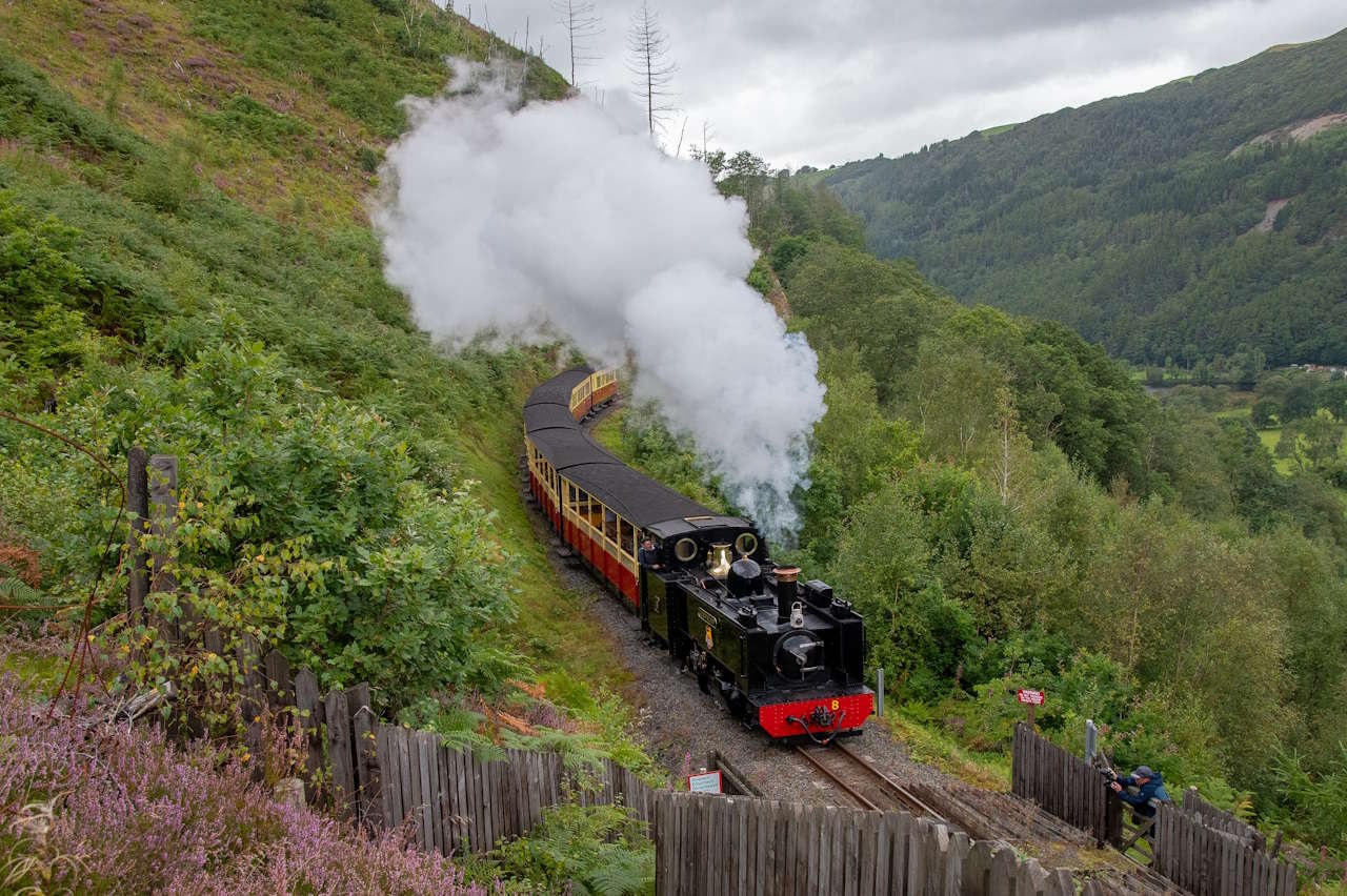 train.jpg