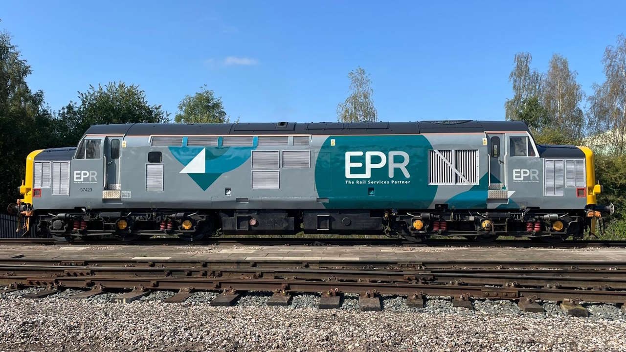 train.jpg