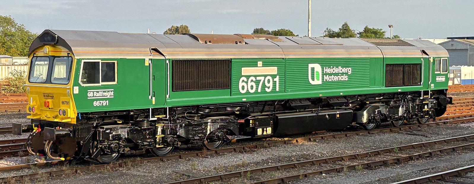 train.jpg