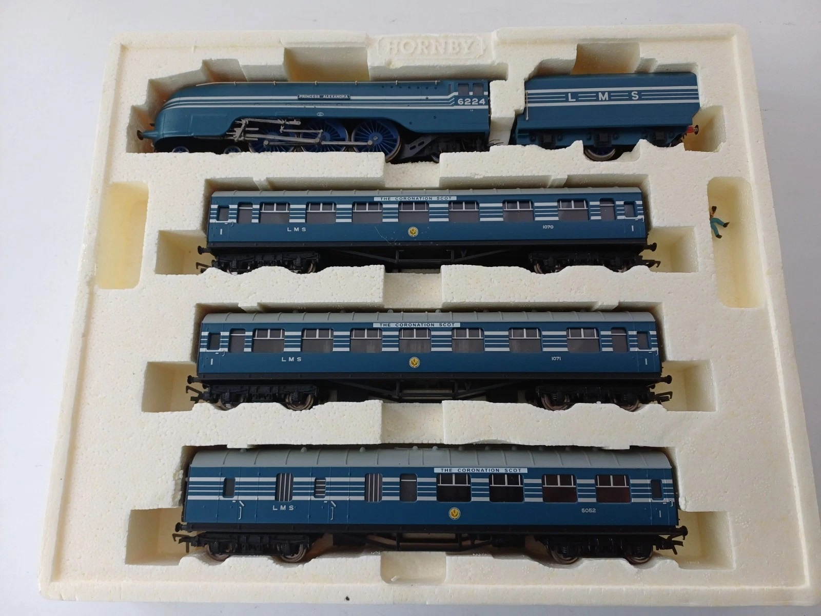 train.jpg