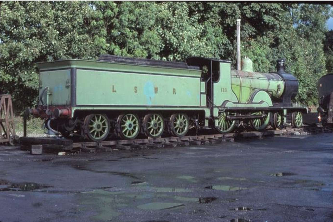 train.jpg