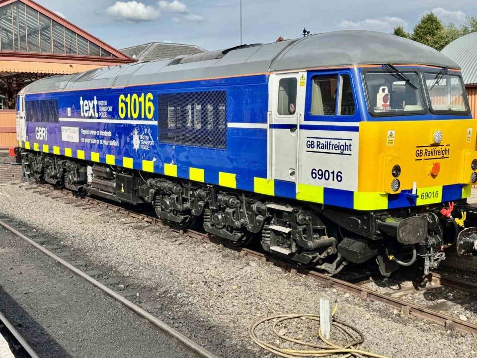 train.jpg