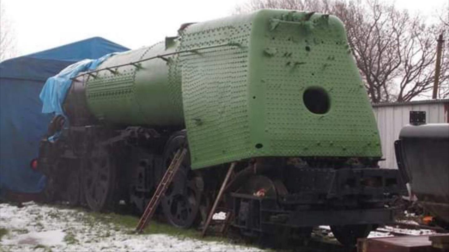 train.jpg