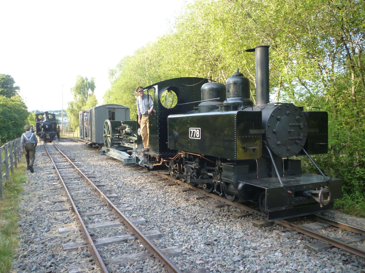 train.jpg