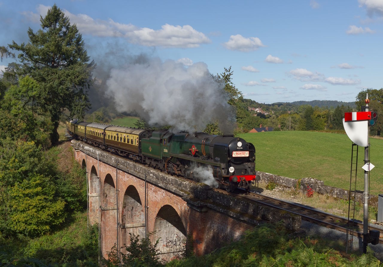 train.jpg