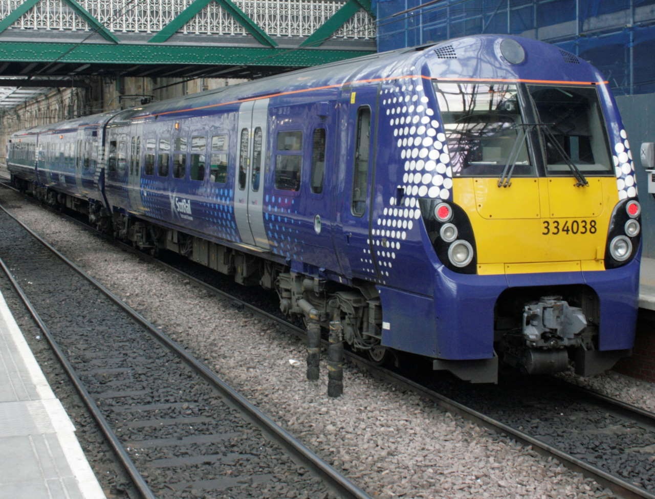 train.jpg