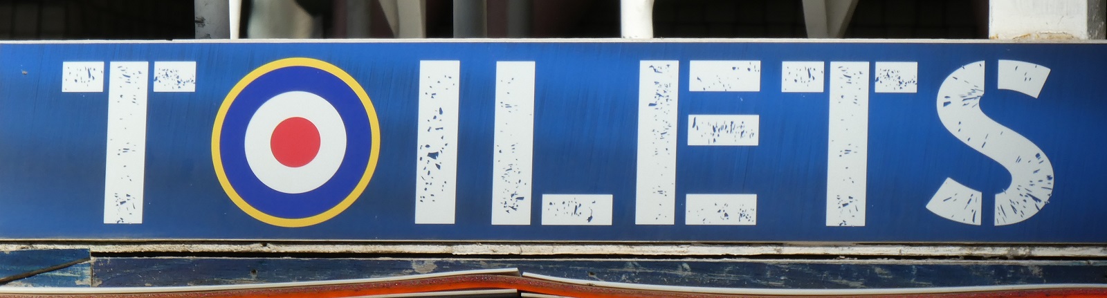 train.jpg