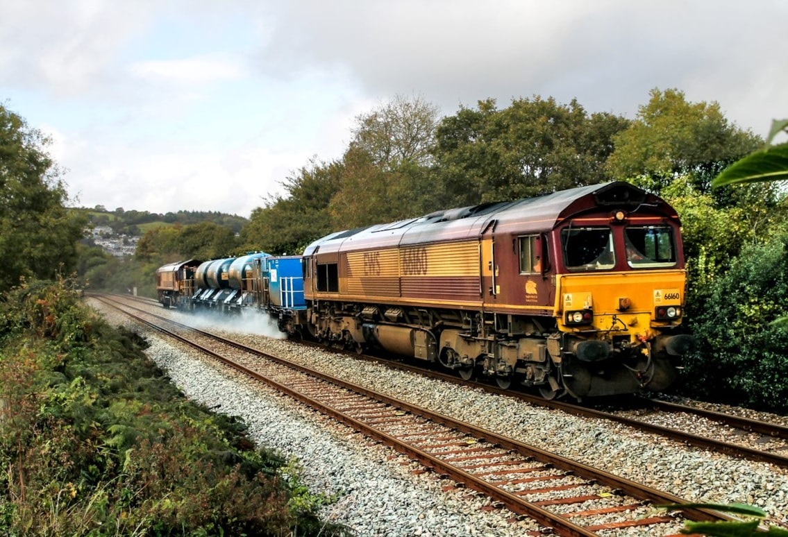 train.jpg