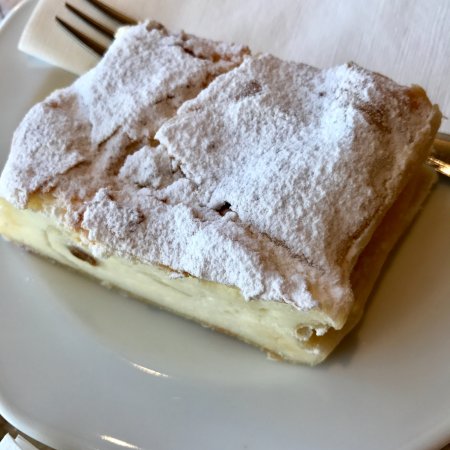 topfenstrudel.jpg