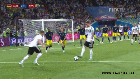 Germany-vs-Sweden-2018-FIFA-World-Cup-Russia-Toni-Kroos-Free-Kick-Goal-Replay-1.gif