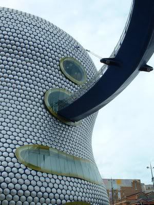 300px-BirminghamSelfridges_Owl.jpg