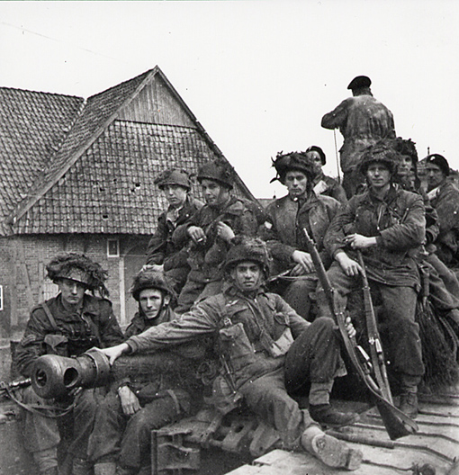 arms_land_para_3.jpg