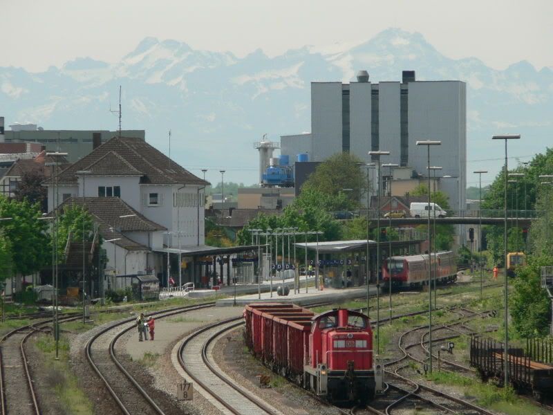 800px-TRB_Bahnhof.jpg