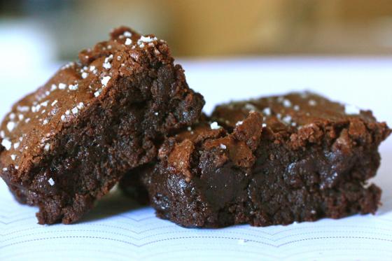 TKBlog-Salted-Fudge-Brownies-header-1.jpg