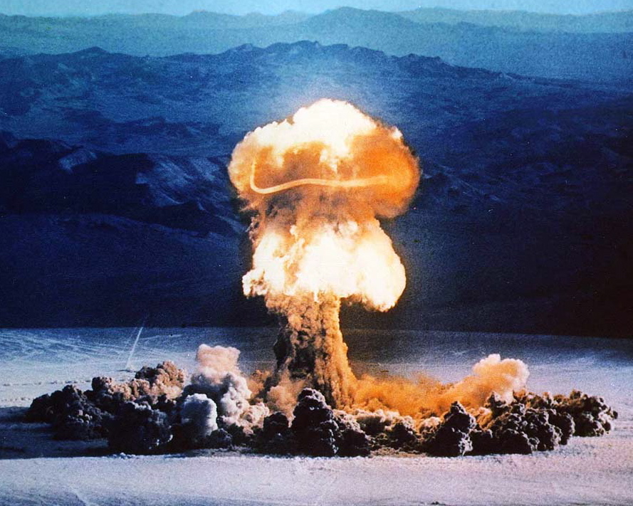 Nuclear-bomb-explosion.jpg