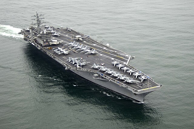 640px-USS_Nimitz_%28CVN-68%29.jpg