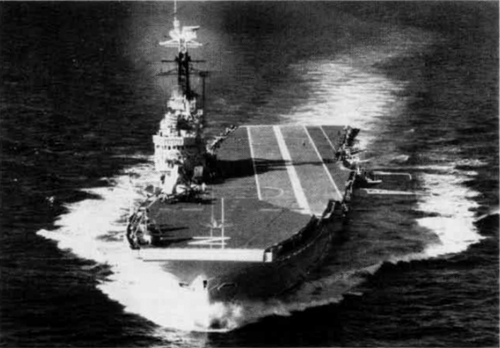 HMS_Albion_%28R07%29_underway_1956.jpg